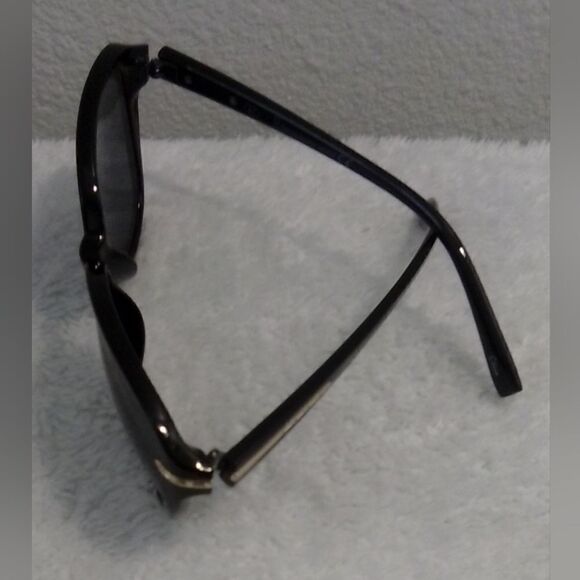 Chic Vintage-Inspired Square Sunglasses #C2-204012YB” - Picture 2 of 3